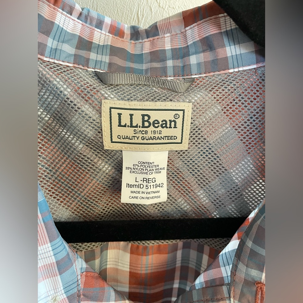 LL Bean hiking shirt - Picture 4 of 9